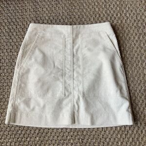 Uniqlo Mini Skirt Cream Corduroy Large Patch Pockets Vintage Style Y2K Womens 6